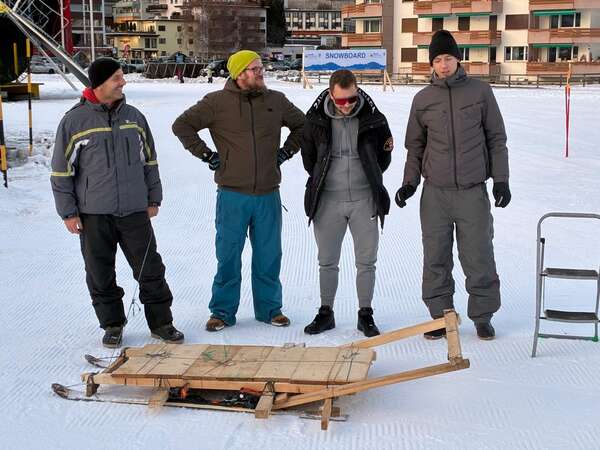Präsentation der Rennschlitten