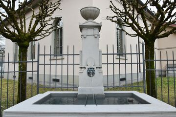 Löwenkopfbrunnen