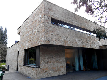 Fassade John-Hasler