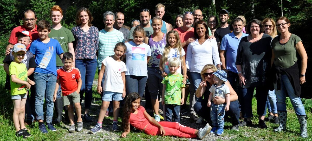 Mitarbeiter und Familien der Bianco und Kiesalter Natursteinarbeiten AG